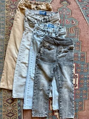 Assorted brands lot of 4 pairs boys 5T jeans and khaki pants